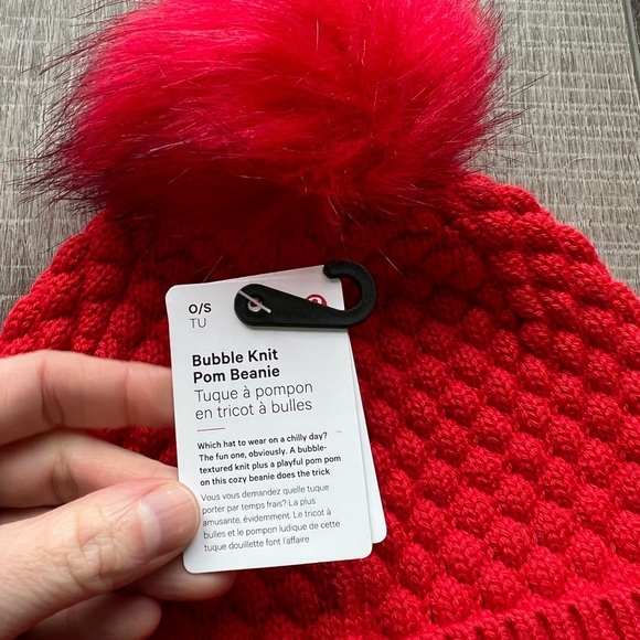 Lululemon Bubble Knit Pom Beanie in Carnation Red main image 5